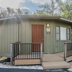Secluded Sunset Treetop Rental on Panoramic Lake Travis with pool [#17 Acacia]