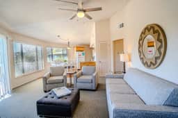 Digital nomad waterfront retreat with pool and jacuzzi [#10 Texas Thistle] - Image 5