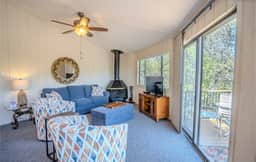Stunning Waterside holiday home between Austin & San Antonio [#9 Texas Thistle] - Image 2