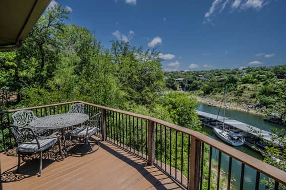 Waterside Escape near golf courses with Pool & Hot Tub [# 2 Golden Rod] - Image 2